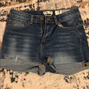 Girls shorts size 7